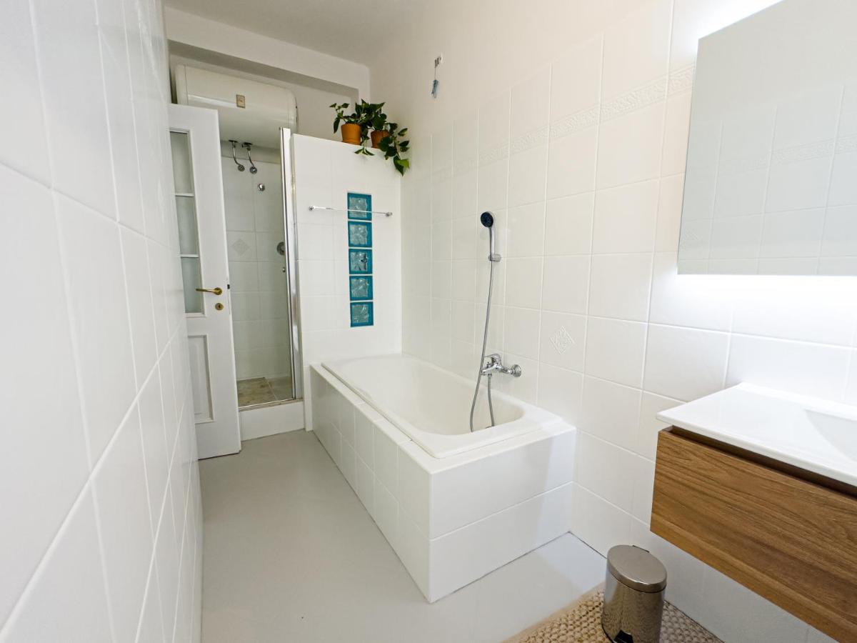 ミラノLitta'S Flat In Affori - 3 Mins Walk From Mm3アパートメント エクステリア 写真